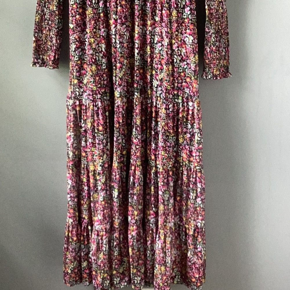 NWT STEVE MADDEN Floral Tiered Long Sleeve Midi Dress Size Small - Picture 7 of 14